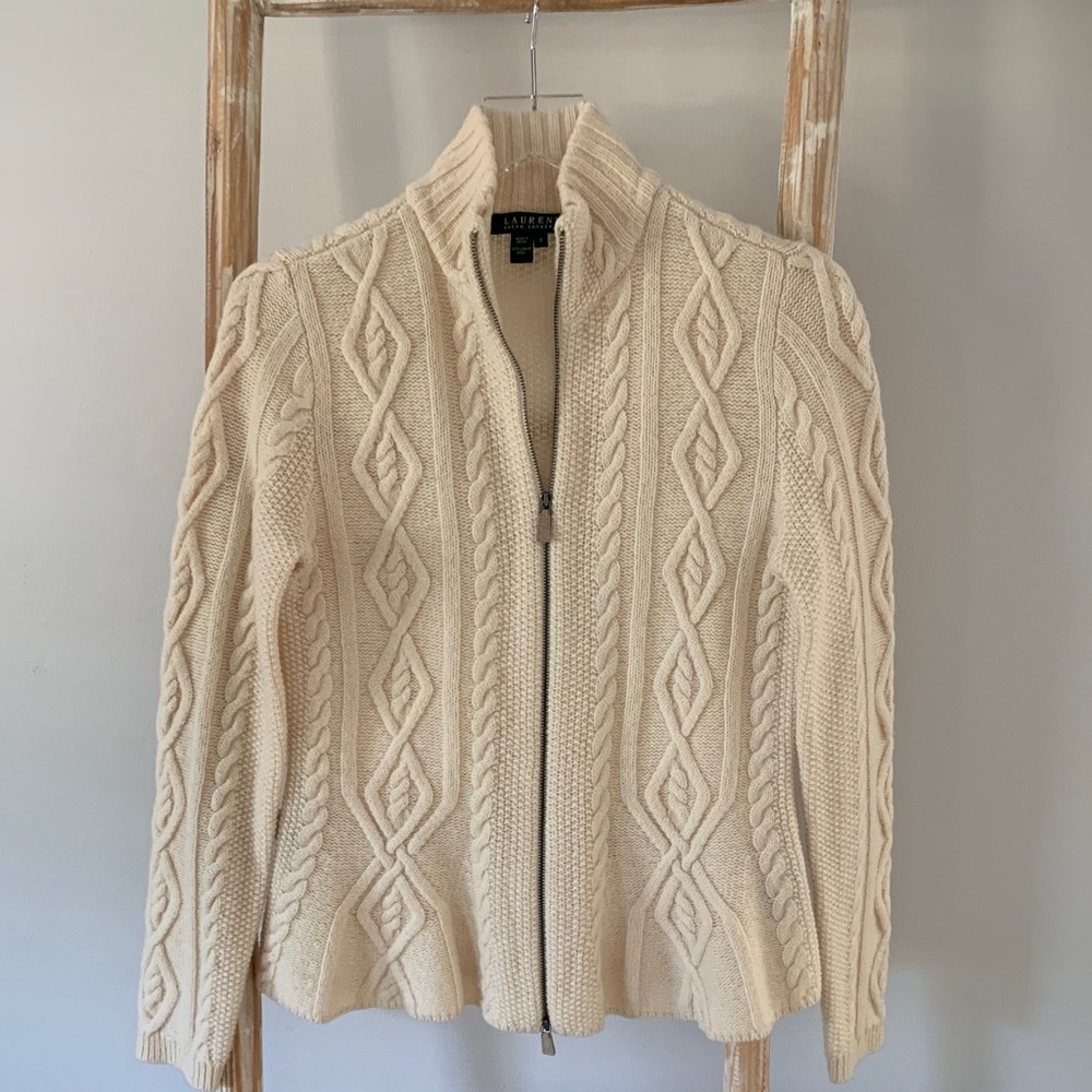 RALPH LAUREN 100% lambs wool FISHERMAN sweater